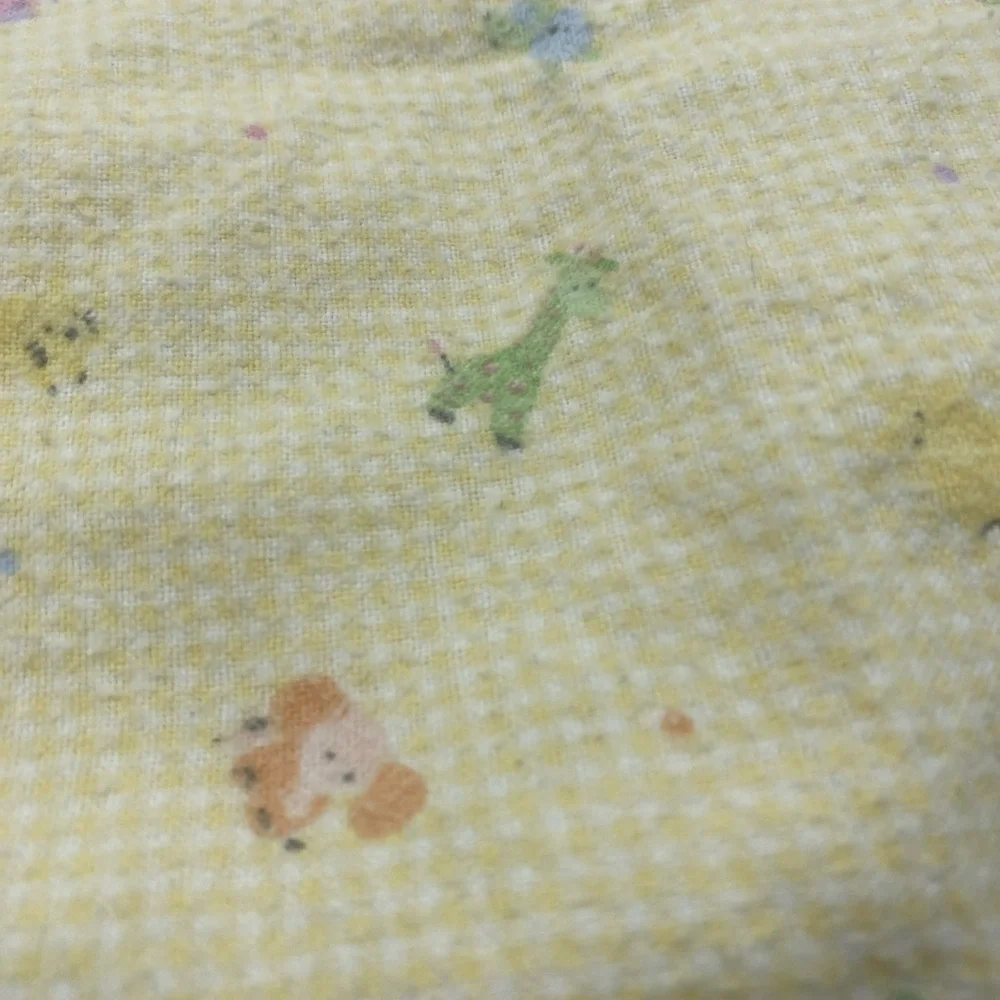 Vintage Carters  Baby Receiving Blanket Yellow Giraffe Elephant Tiger Zoo Print